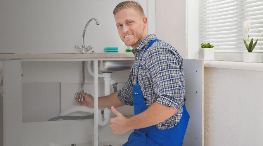 Expert burst pipe repair services in Dundee, MS